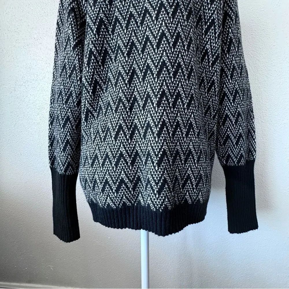 Ellen Tracy Turtleneck Sweater Black White Chevron SZ XL - Picture 10 of 15